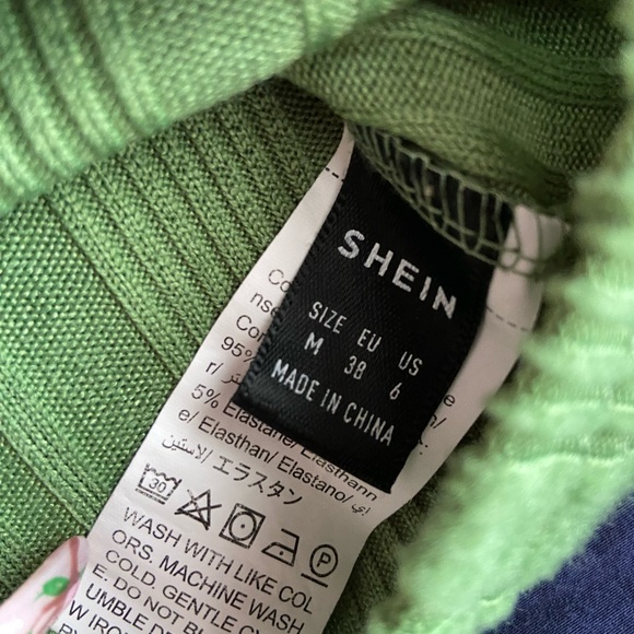 COPY - Cut out cropped long sleeve - Picture 5 of 5